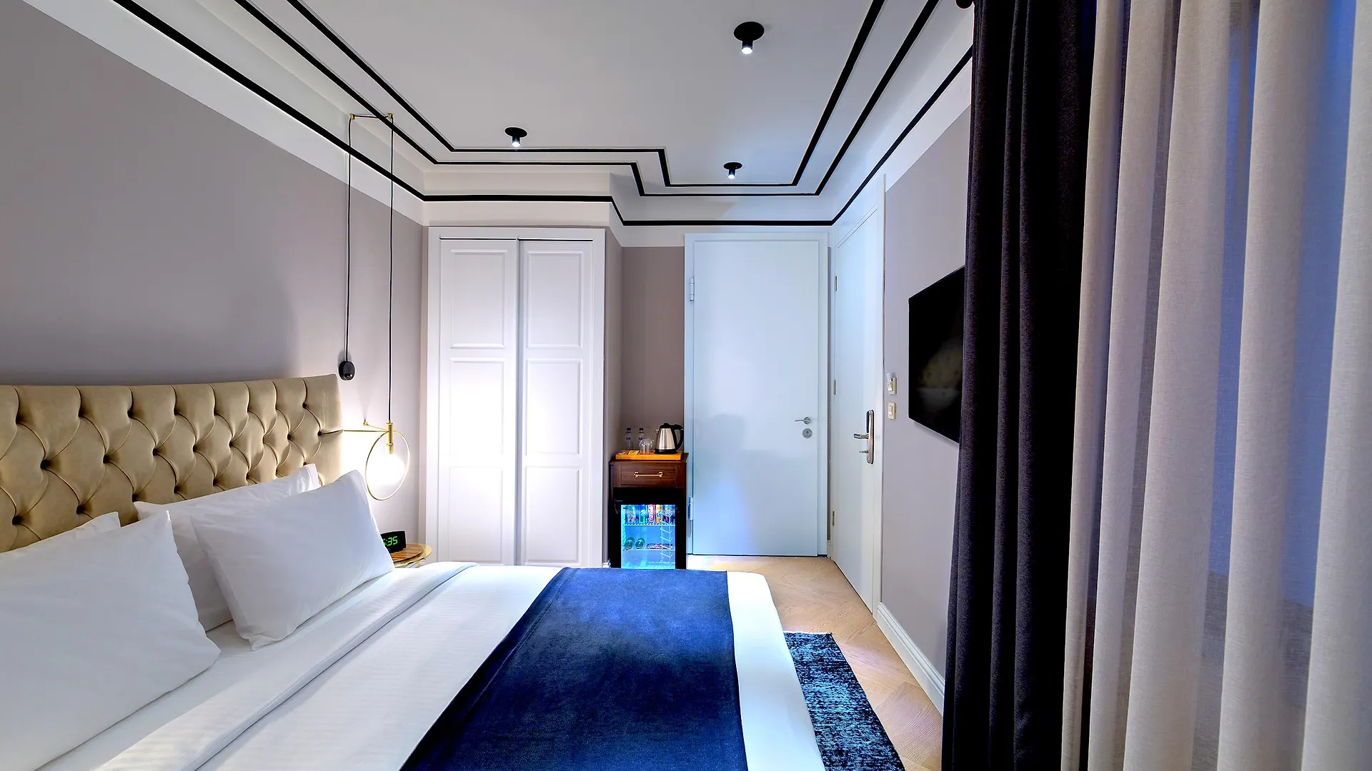 Walton Hotels Galata Istanbul 4*,