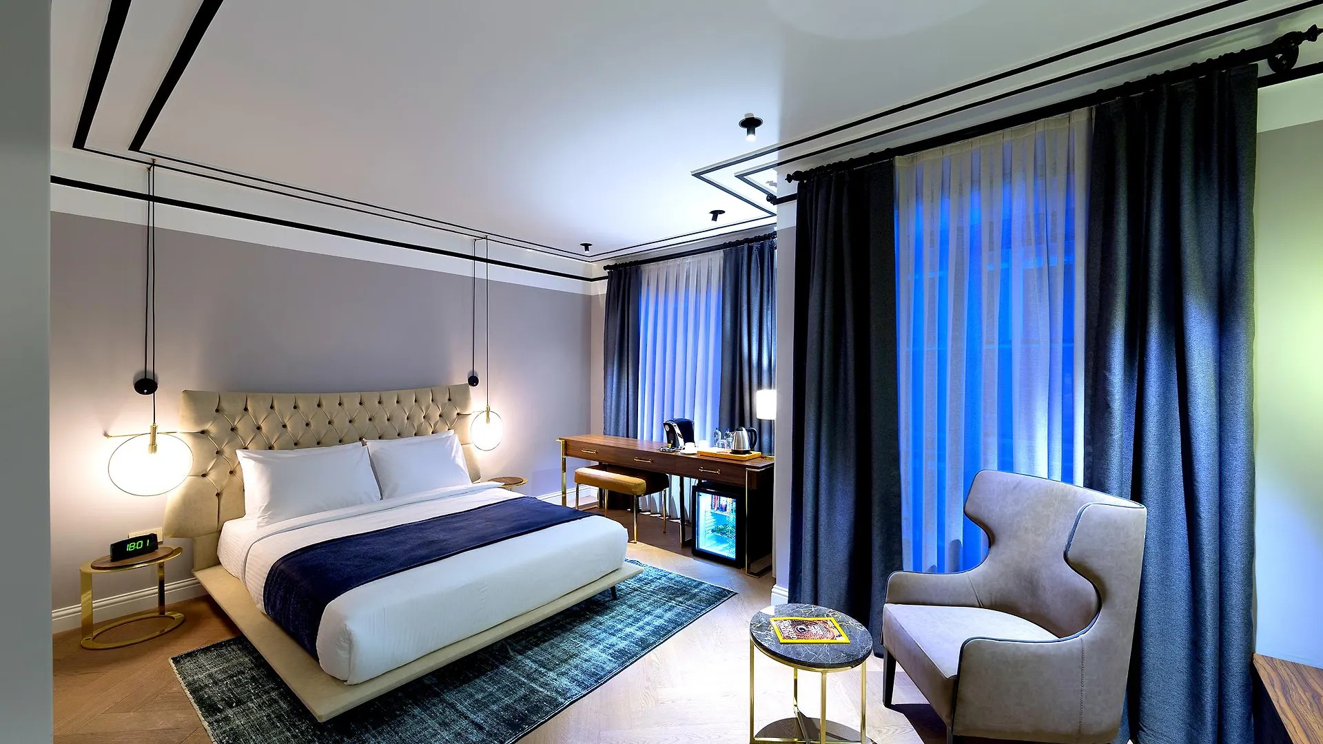 Walton Hotels Galata Istanbul 4*,