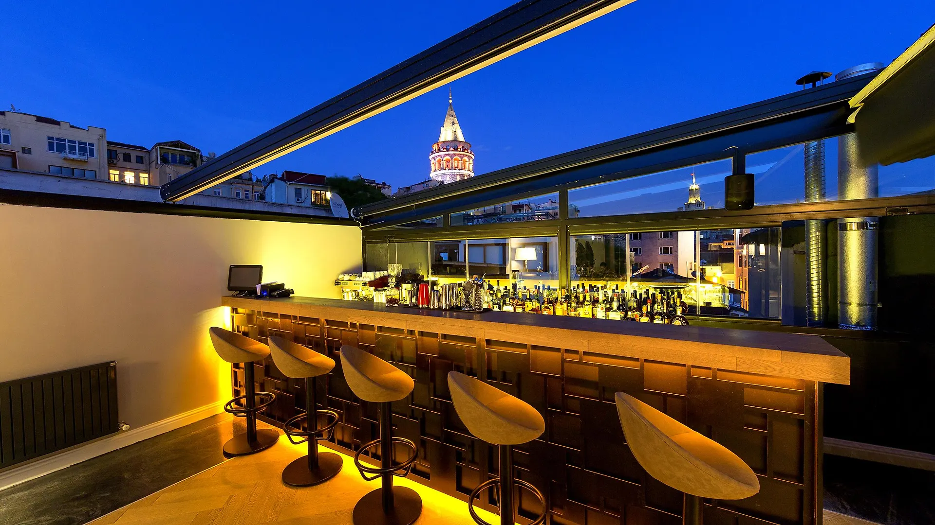 Walton Hotels Galata Istanbul 4*,