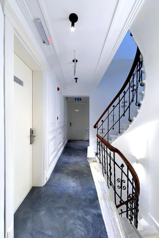 Walton Hotels Galata Istanbul